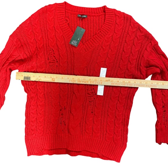 Wild Fable Women's V-Neck Sweater Red Size XL Chunky Knit Distressed New NWT - Picture 4 of 7